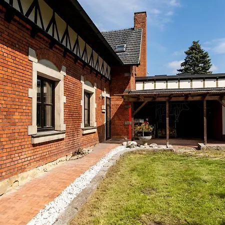 Alte Schule Spittelstein 1og Links